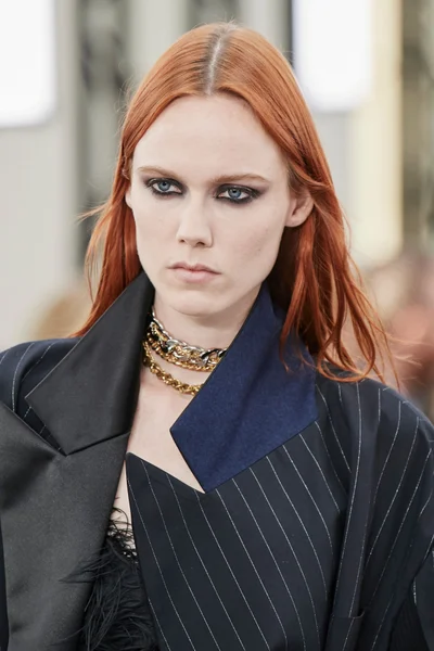 Look 41